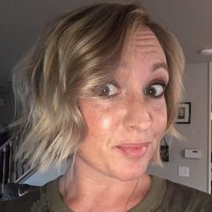 Meet your Posher, Kendra